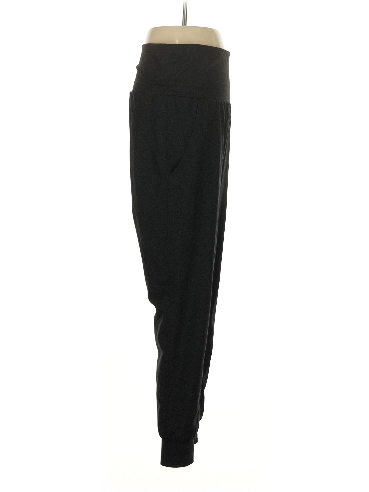 3 size - 6 (Estimated)