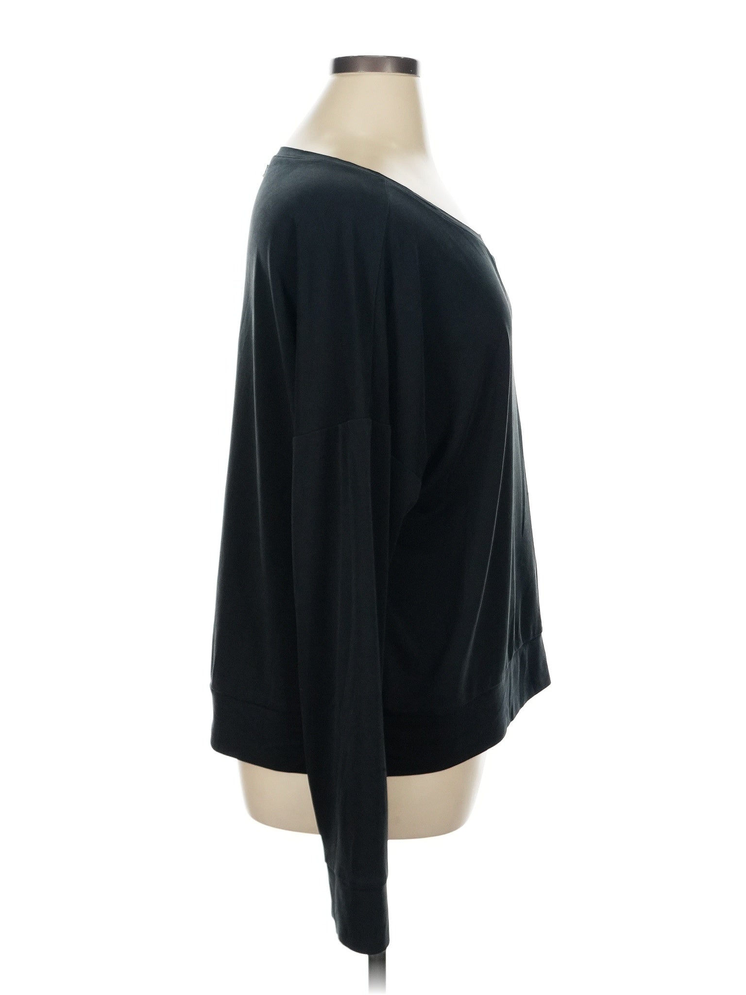 3 size - XL (Estimated)