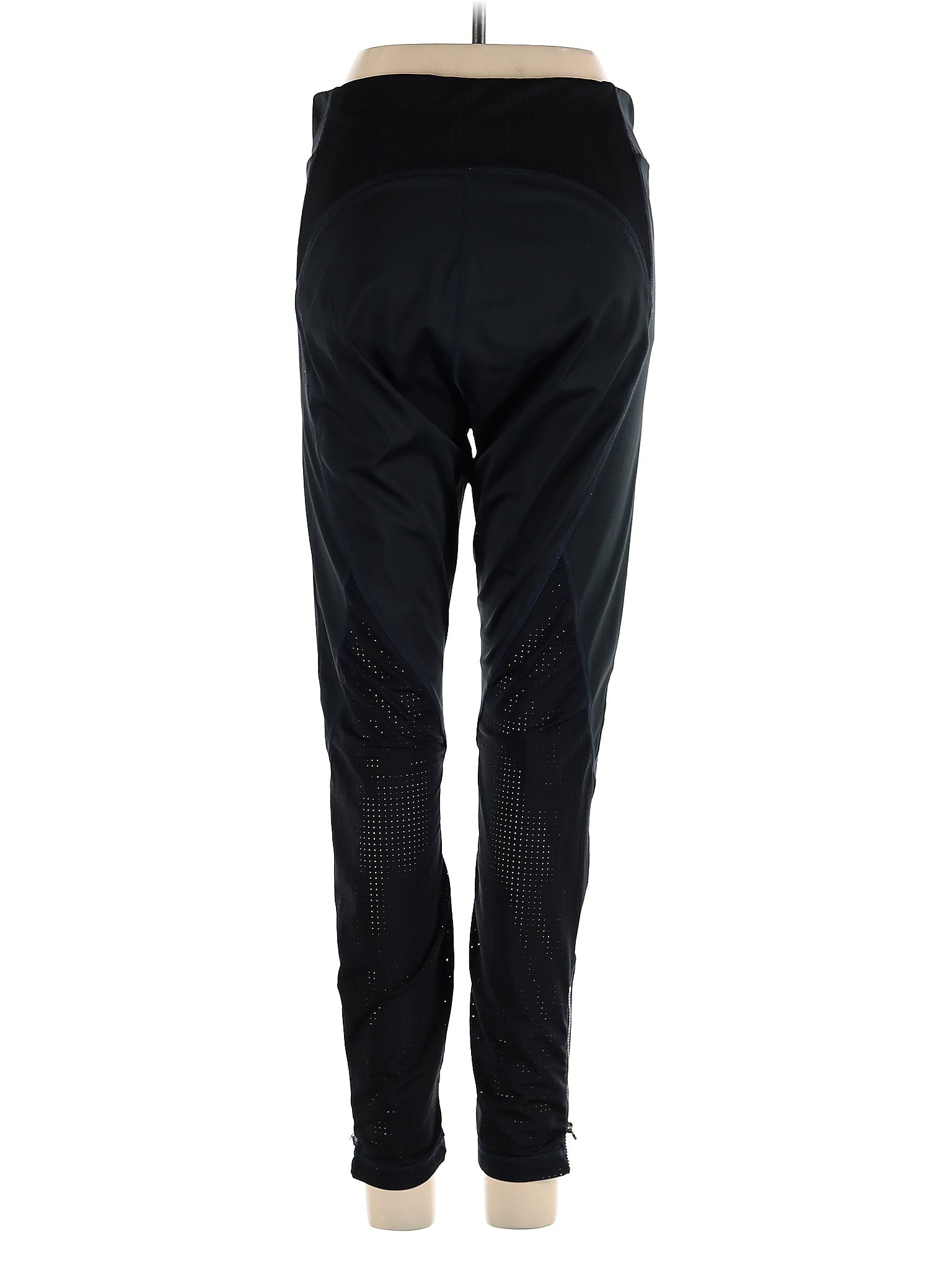 2 size - Sm (Estimated)