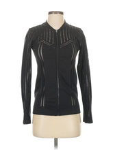 1 size - XS (Estimated)