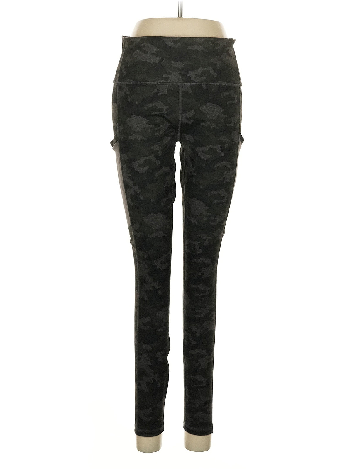 1 size - Med (Estimated)