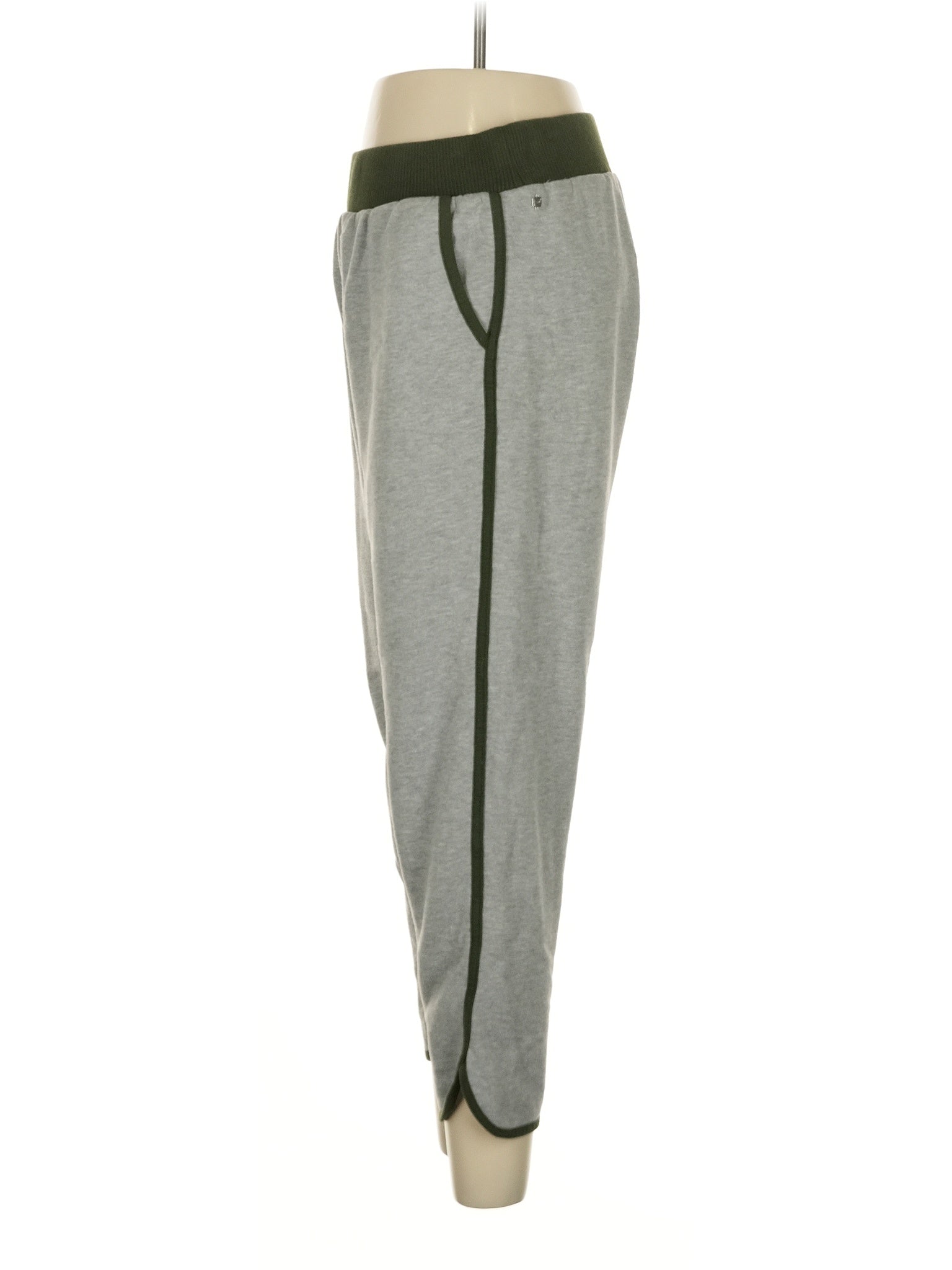 4 size - M