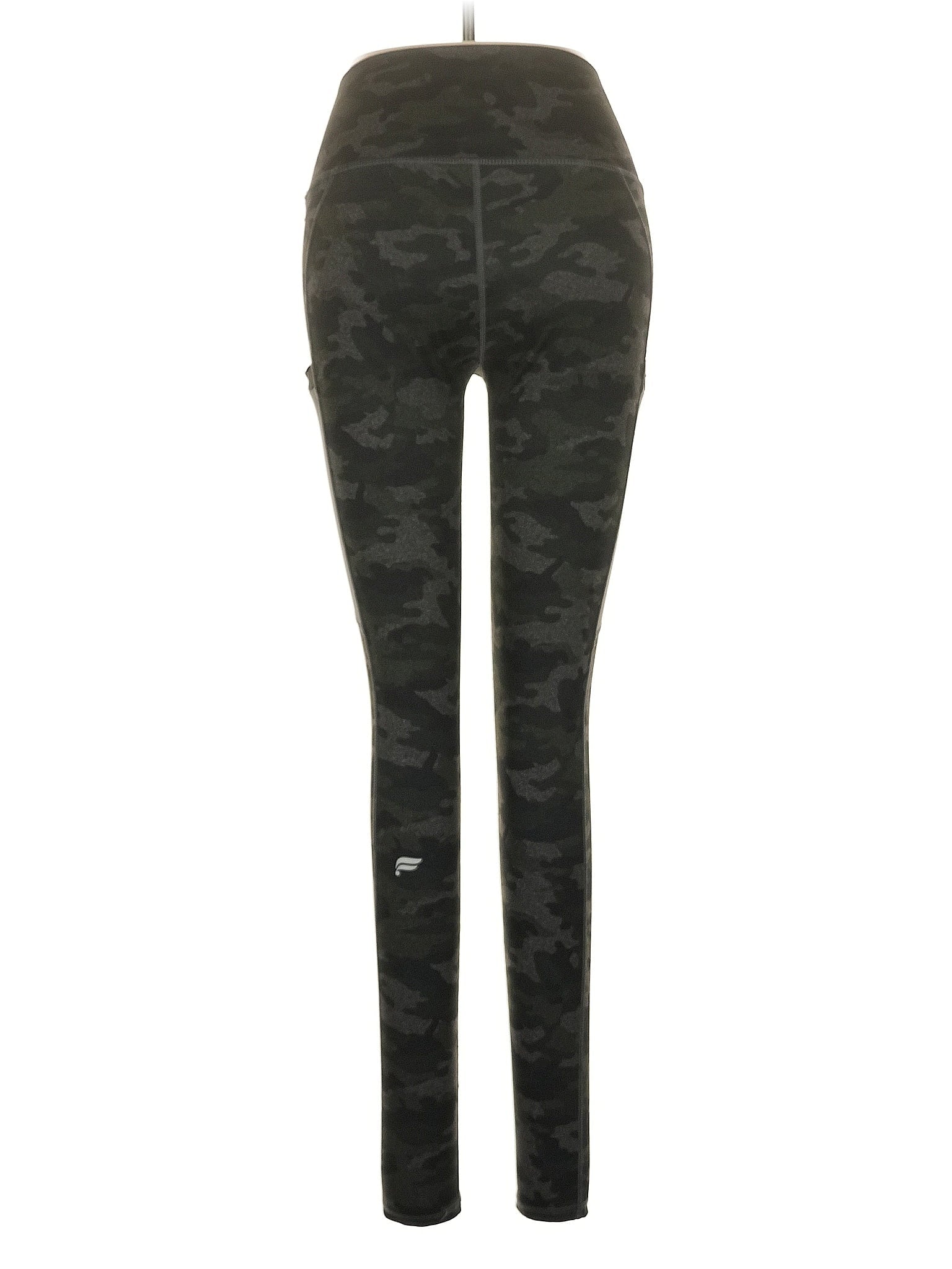 2 size - Sm (Estimated)