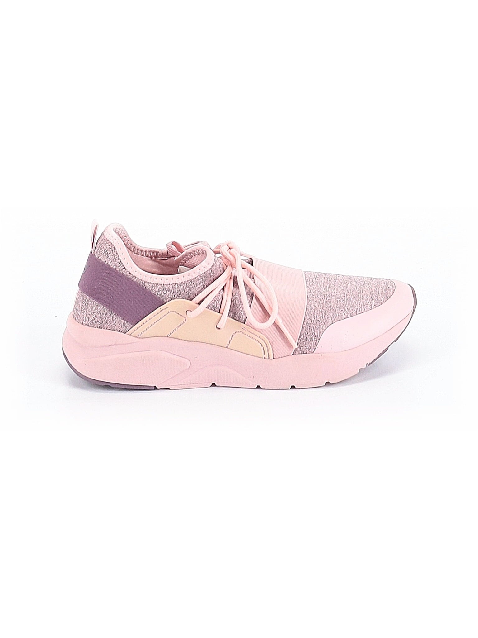 1 shoe size - 7