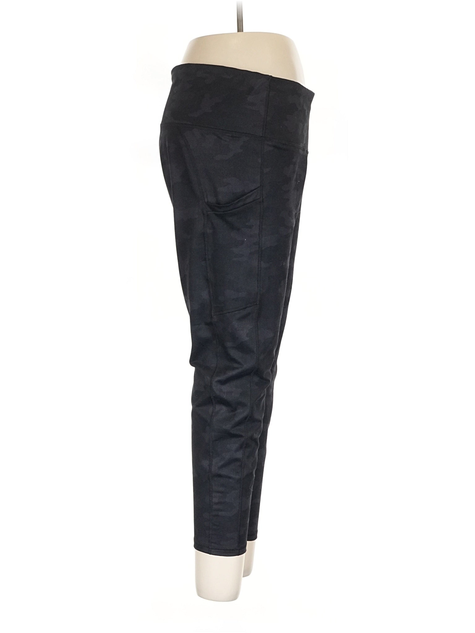 3 waist size - 32