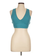 1 size - Lg(Estimated)