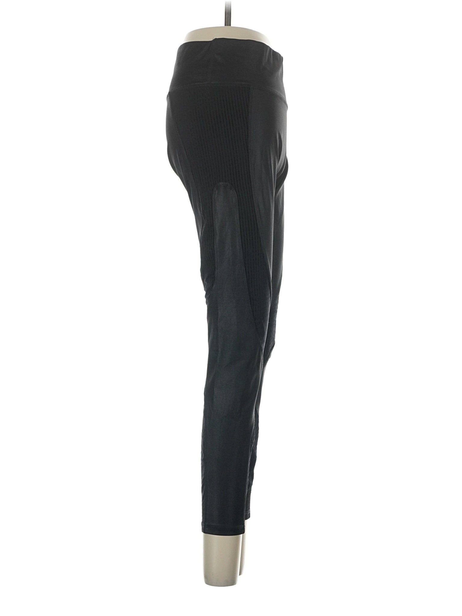 3 size - 26 (Estimated)