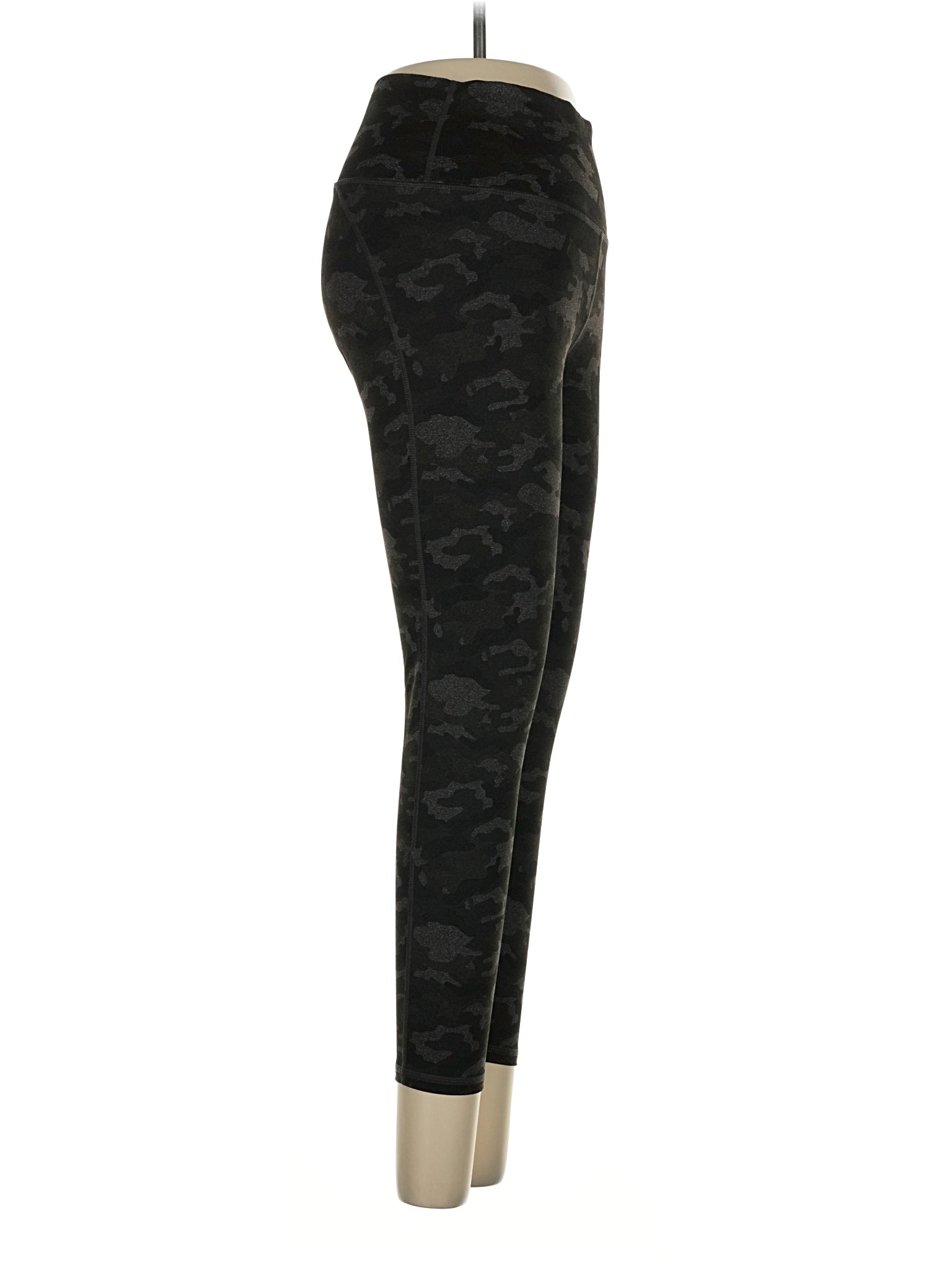 3 size - 4(Estimated)