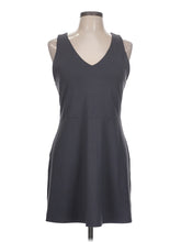1 size - Lg (Estimated)