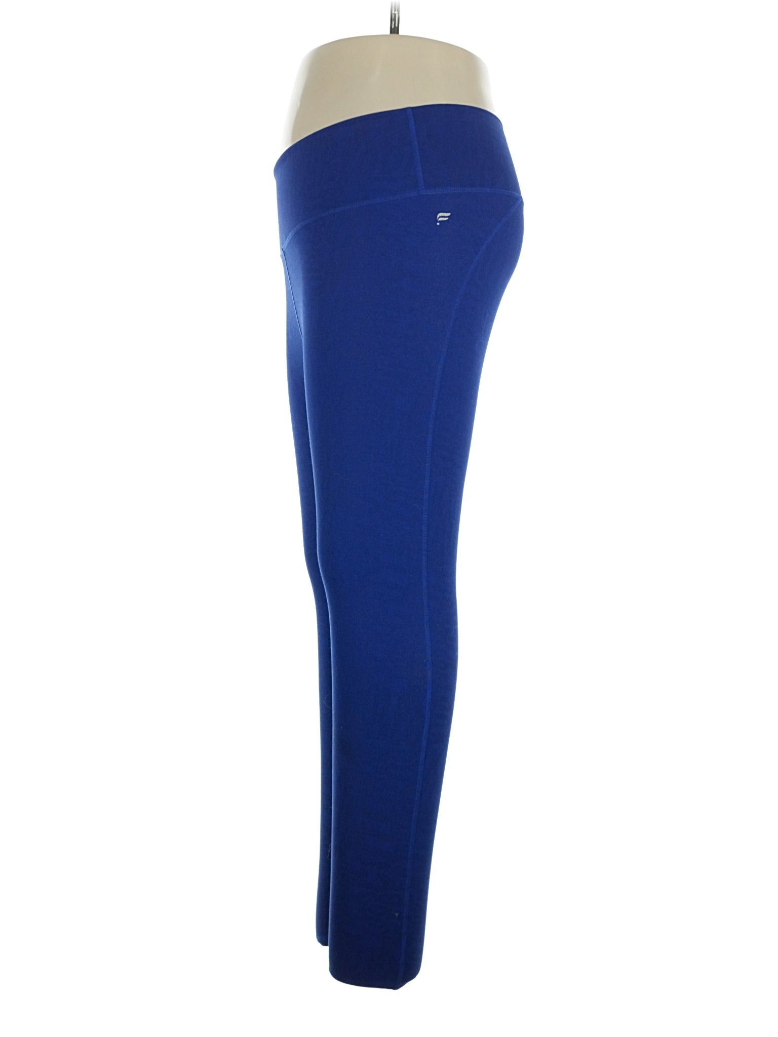 4 size - XL (Estimated)