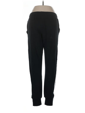 2 size - 30 (Estimated)