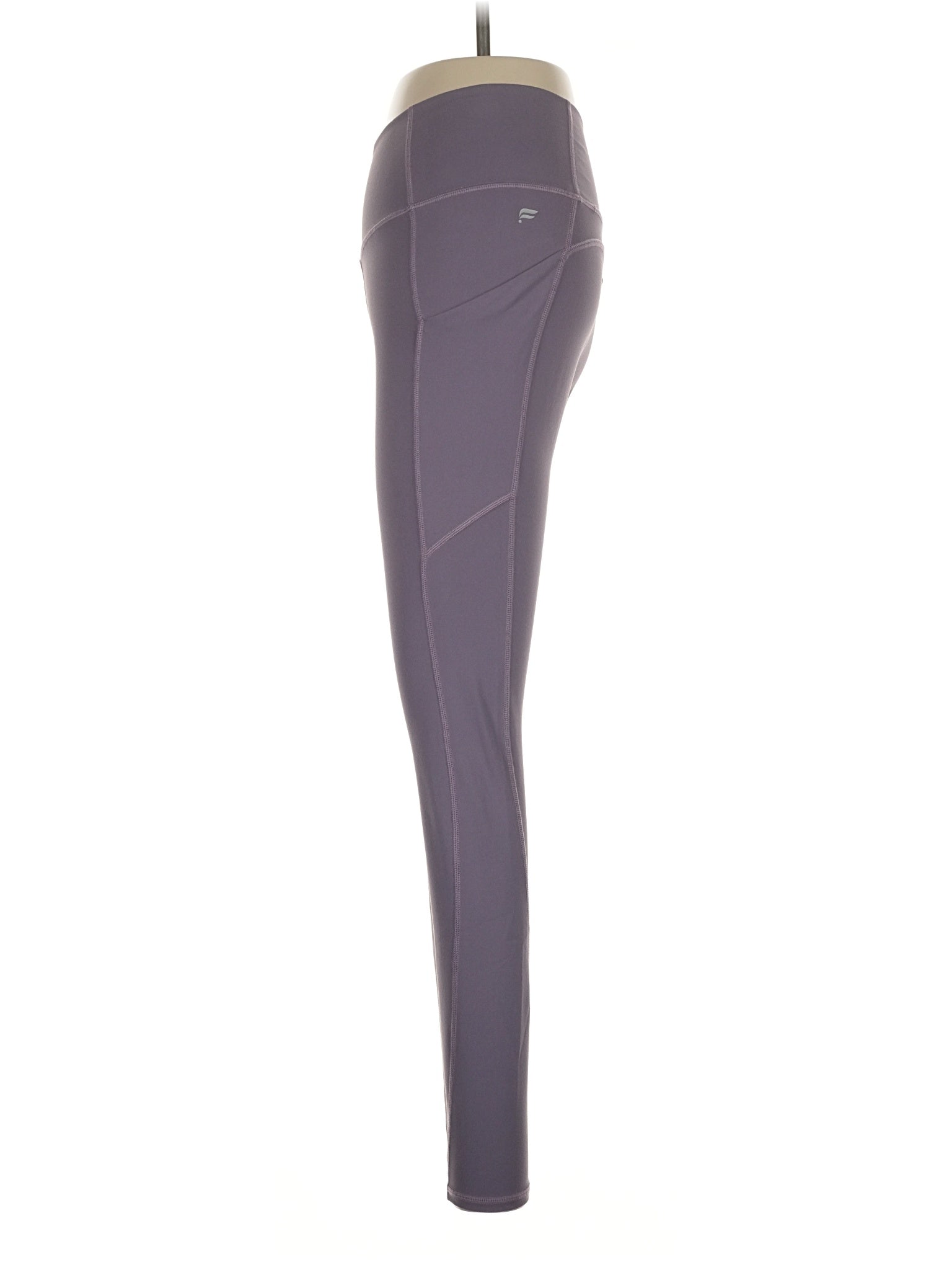 4 size - 4(Estimated)
