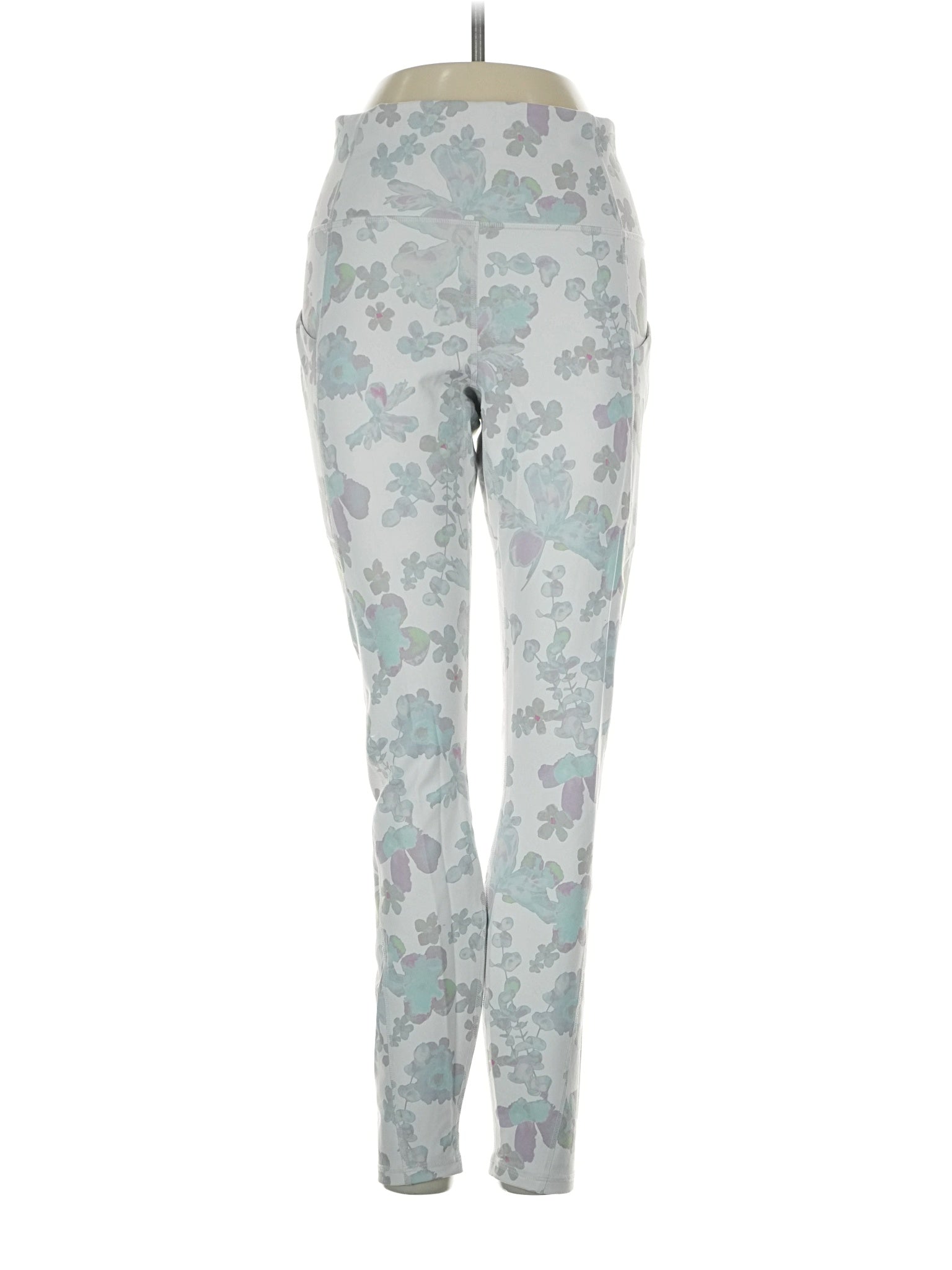 1 size - 26 (Estimated)