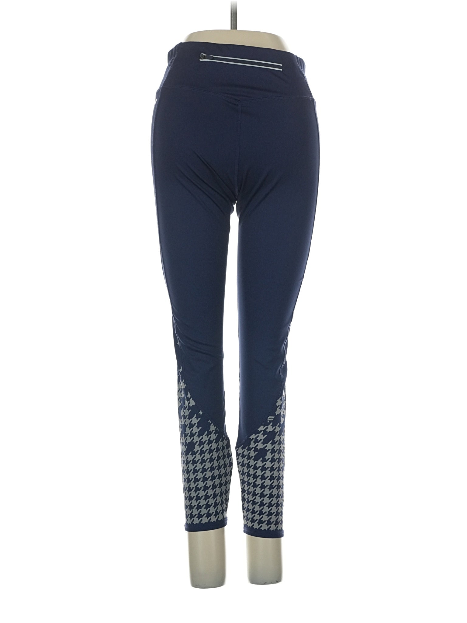 2 size - 25 (Estimated)
