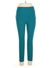 1 size - Lg(Estimated)