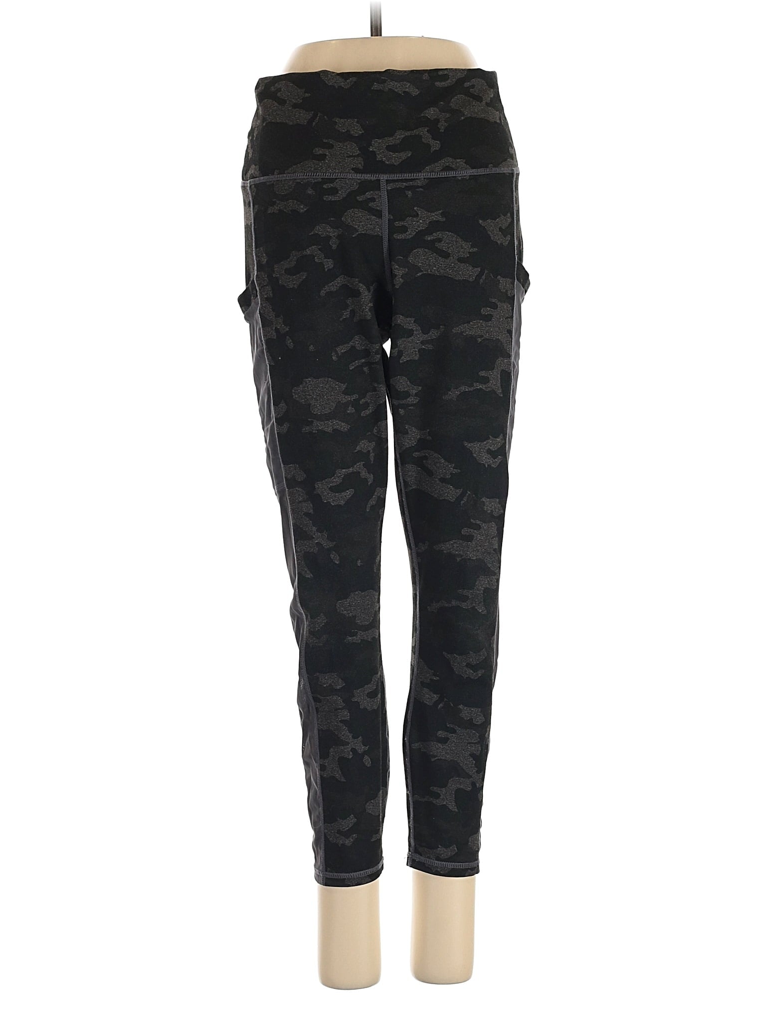 1 size - XSEstimated