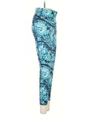 3 size - 2(Estimated)