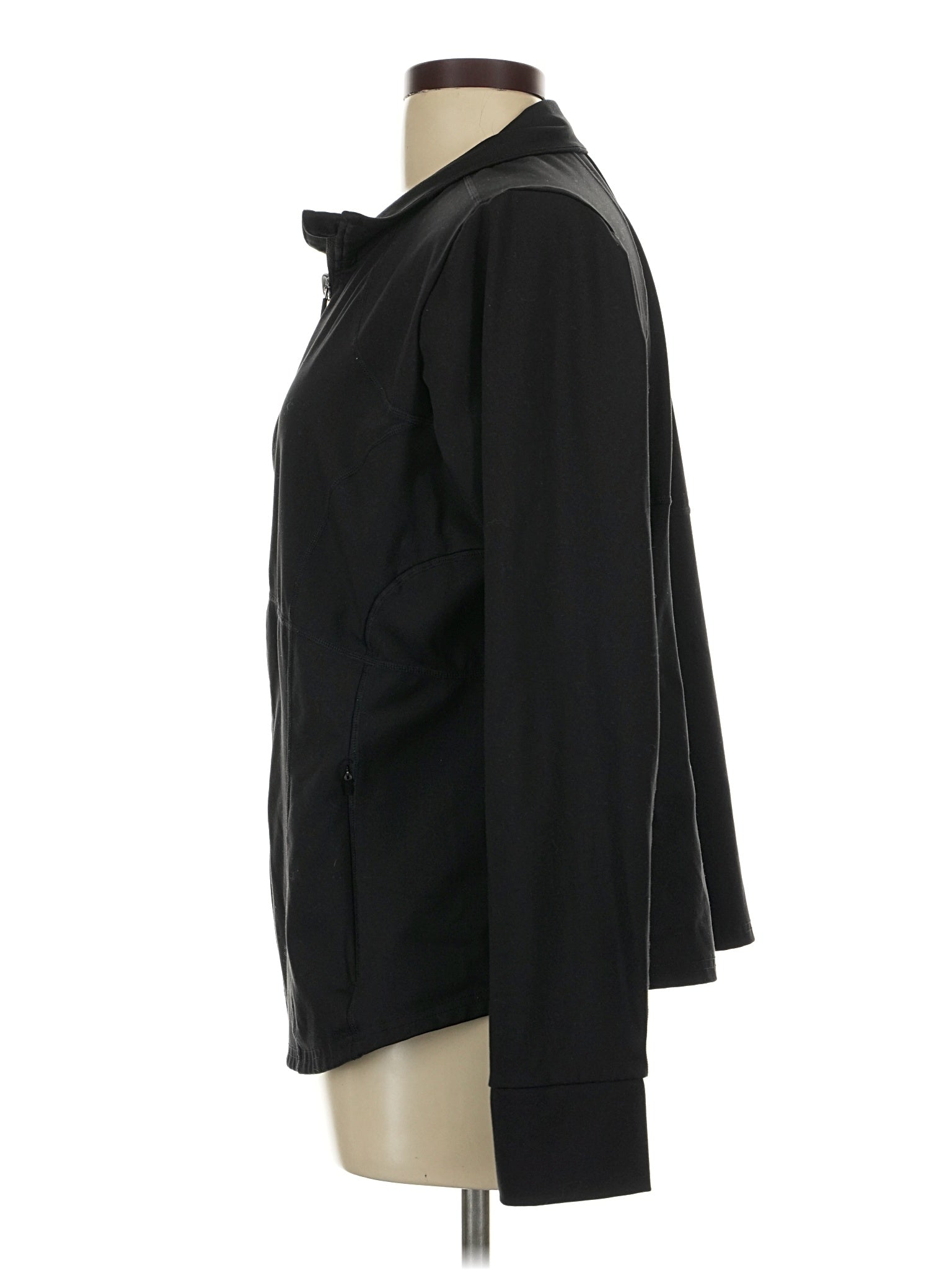 4 size - Lg(Estimated)
