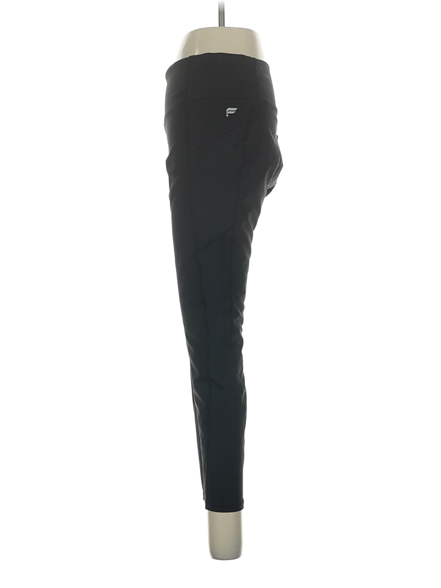 4 size - 26 (Estimated)