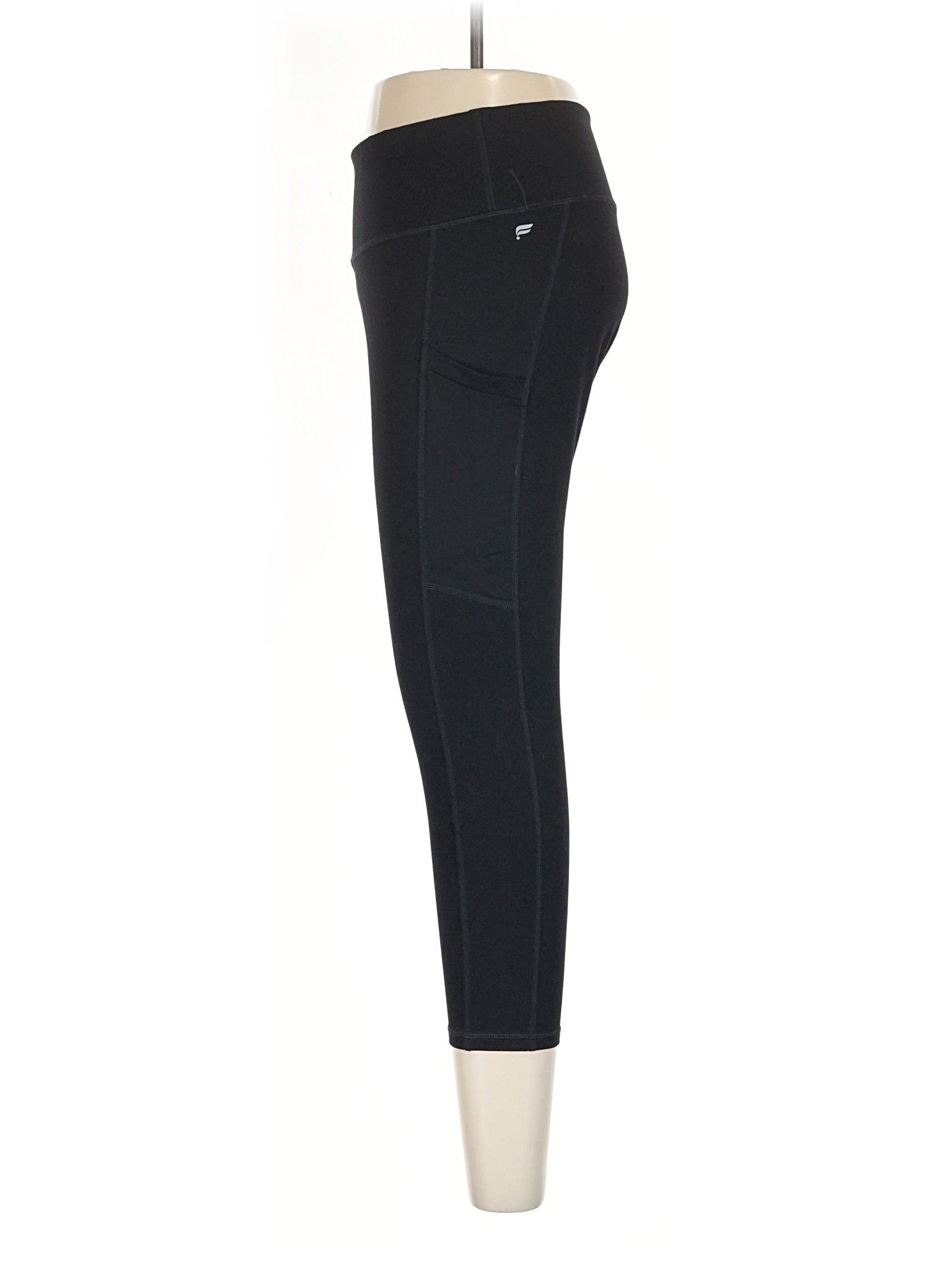 4 size - 28Estimated