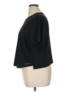 4 size - XL (Estimated)