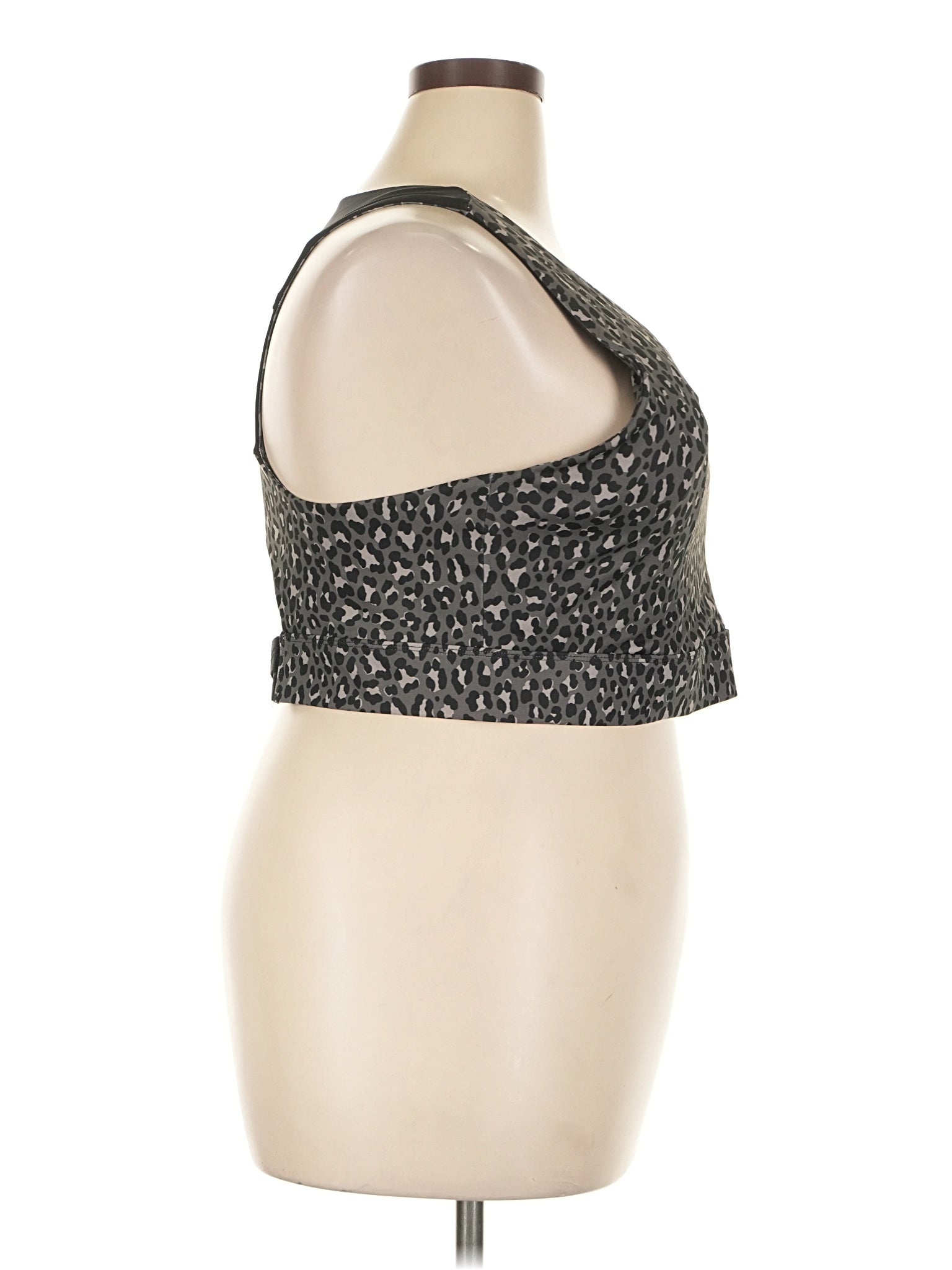 3 size - 4X W
