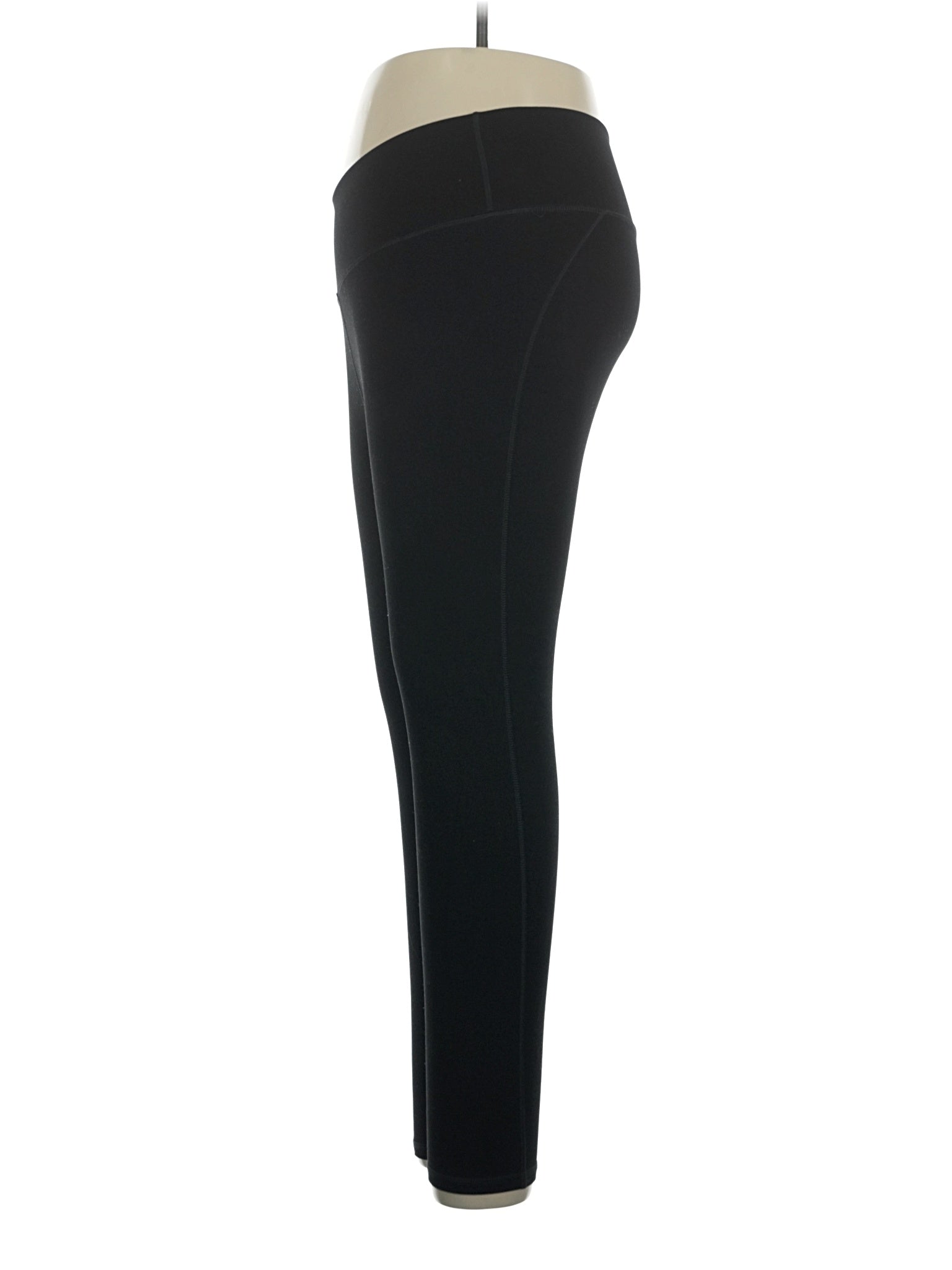 4 size - XL(Estimated)