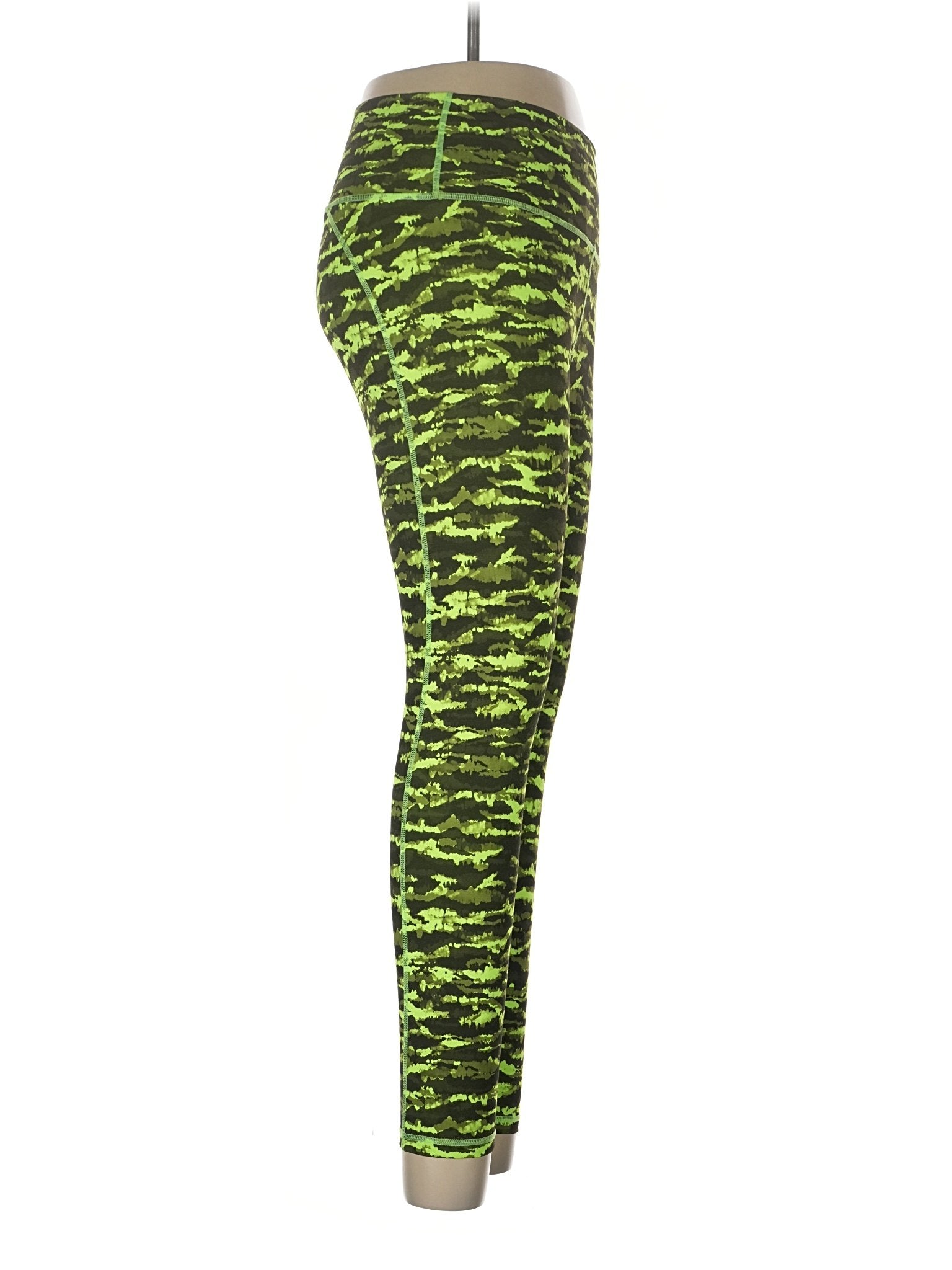 3 size - Lg(Estimated)