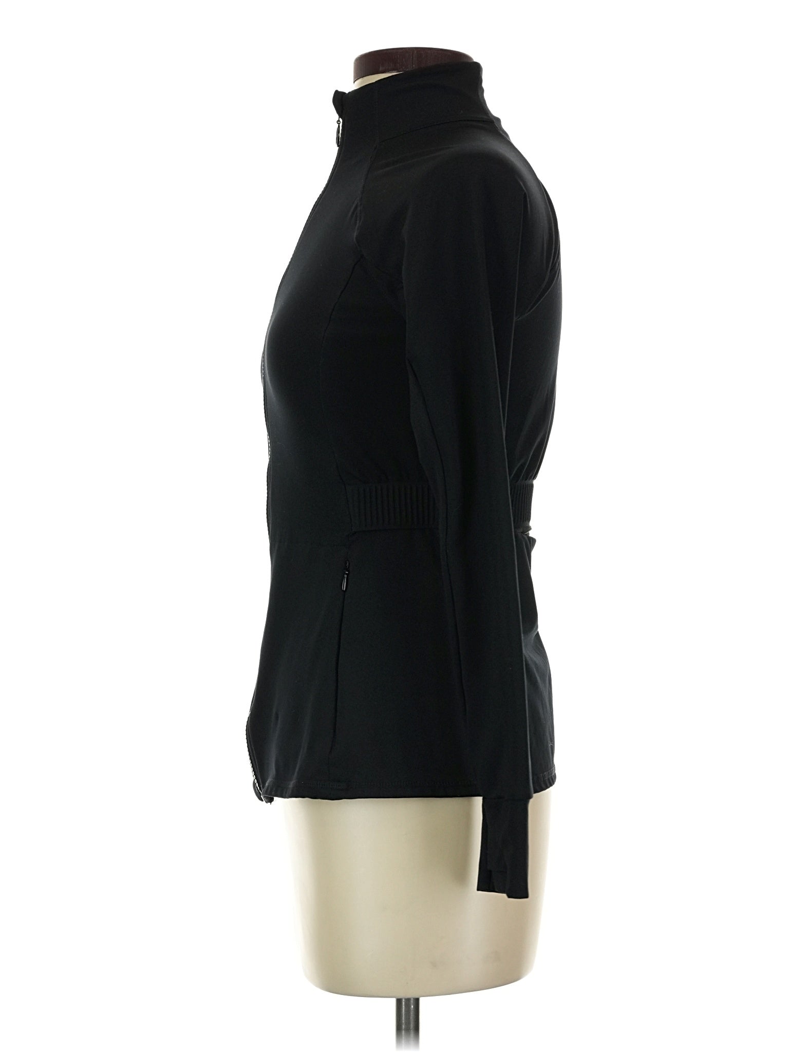4 size - XS(Estimated)