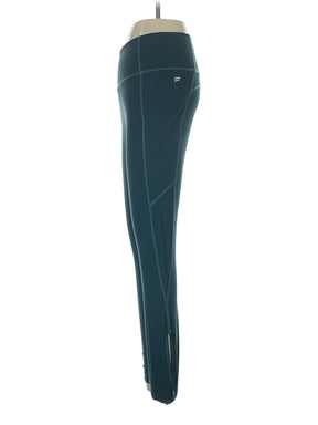 4 size - 23 (Estimated)