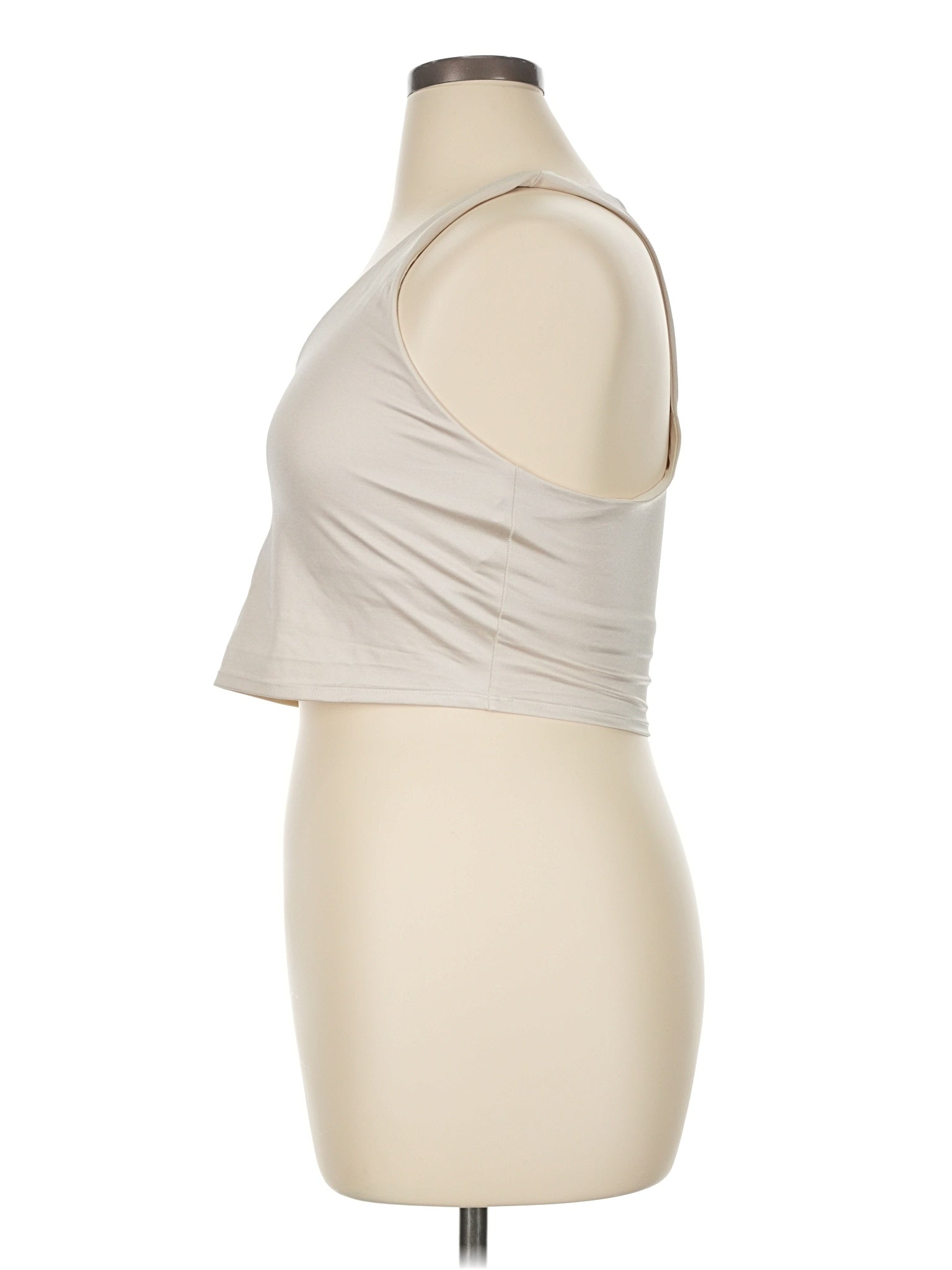 4 size - XL (Estimated)
