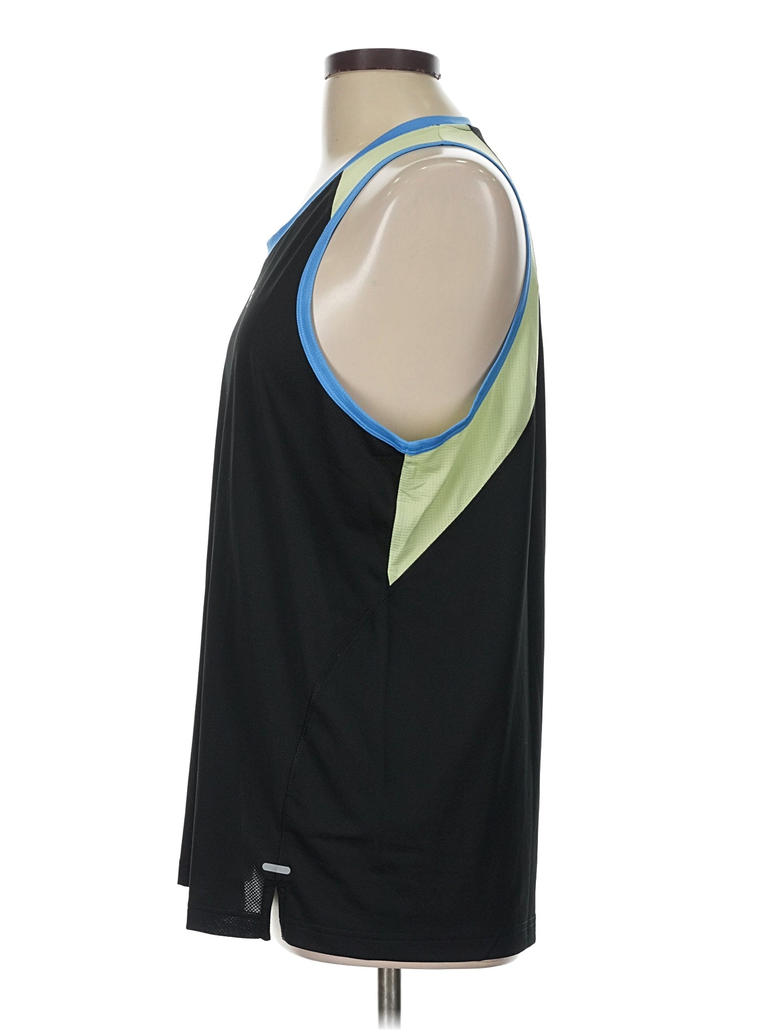 4 size - Lg (Estimated)
