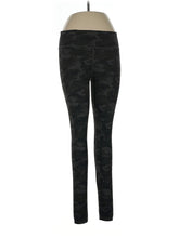 1 size - 32 (Estimated)