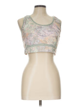 1 size - Lg (Estimated)