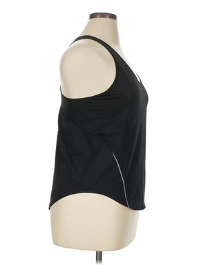 3 size - XL (Estimated)