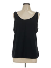 1 size - Lg (Estimated)