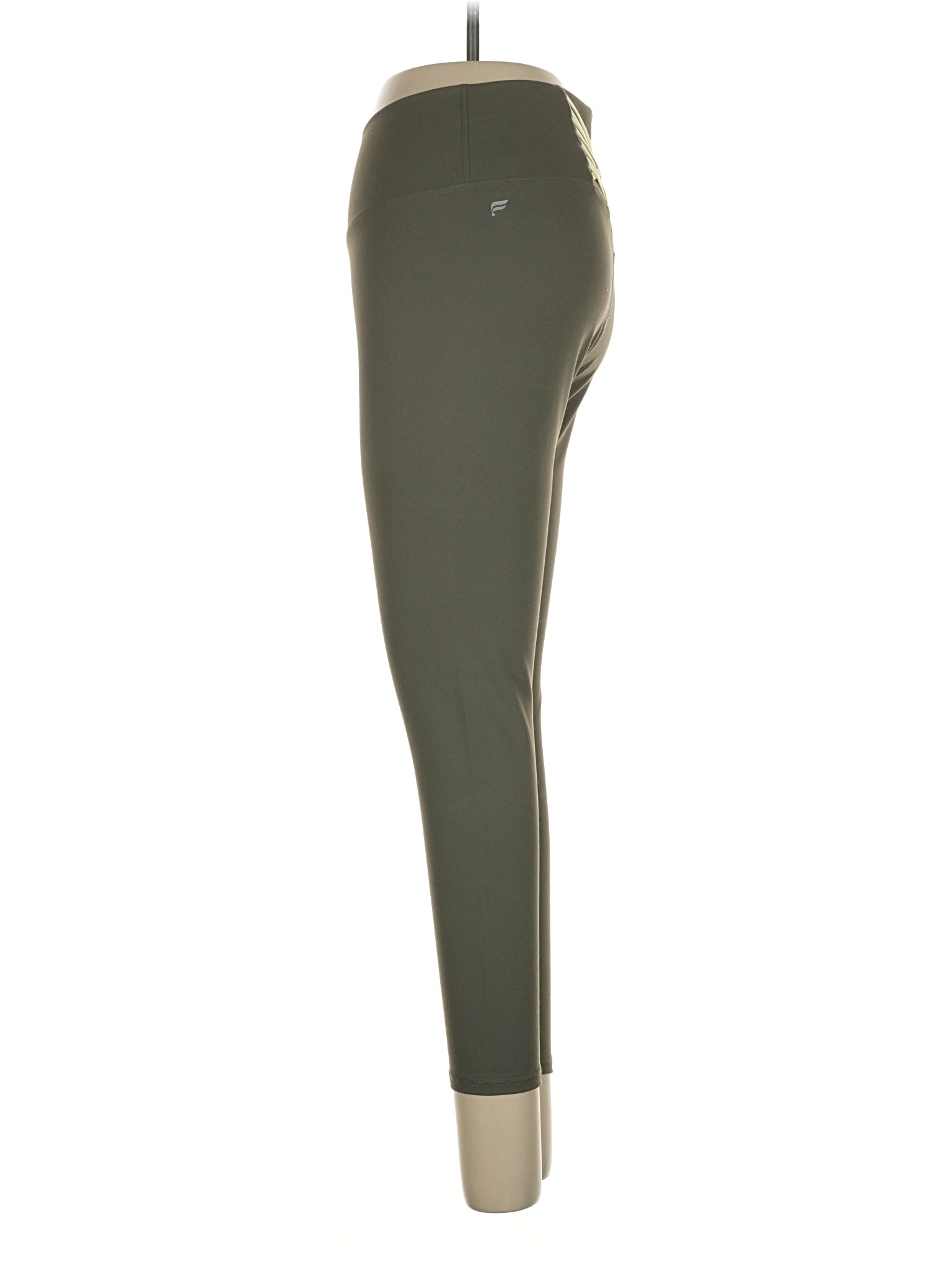4 size - 4(Estimated)