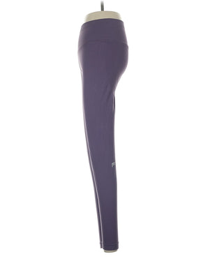 4 size - 23 (Estimated)