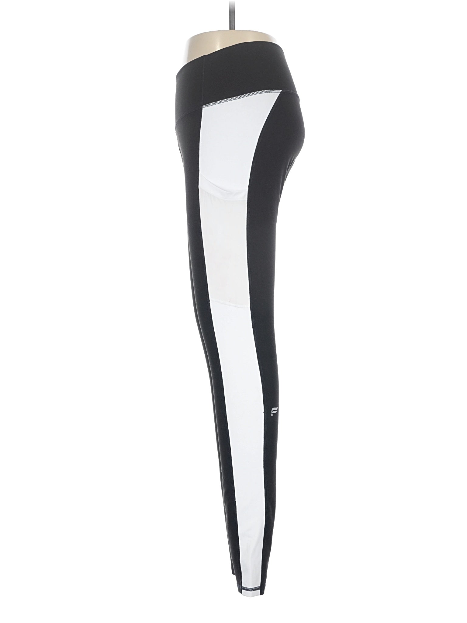 4 waist size - 28