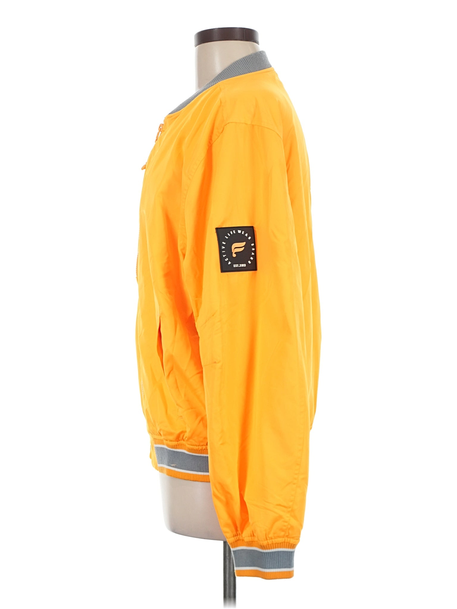 4 size - M
