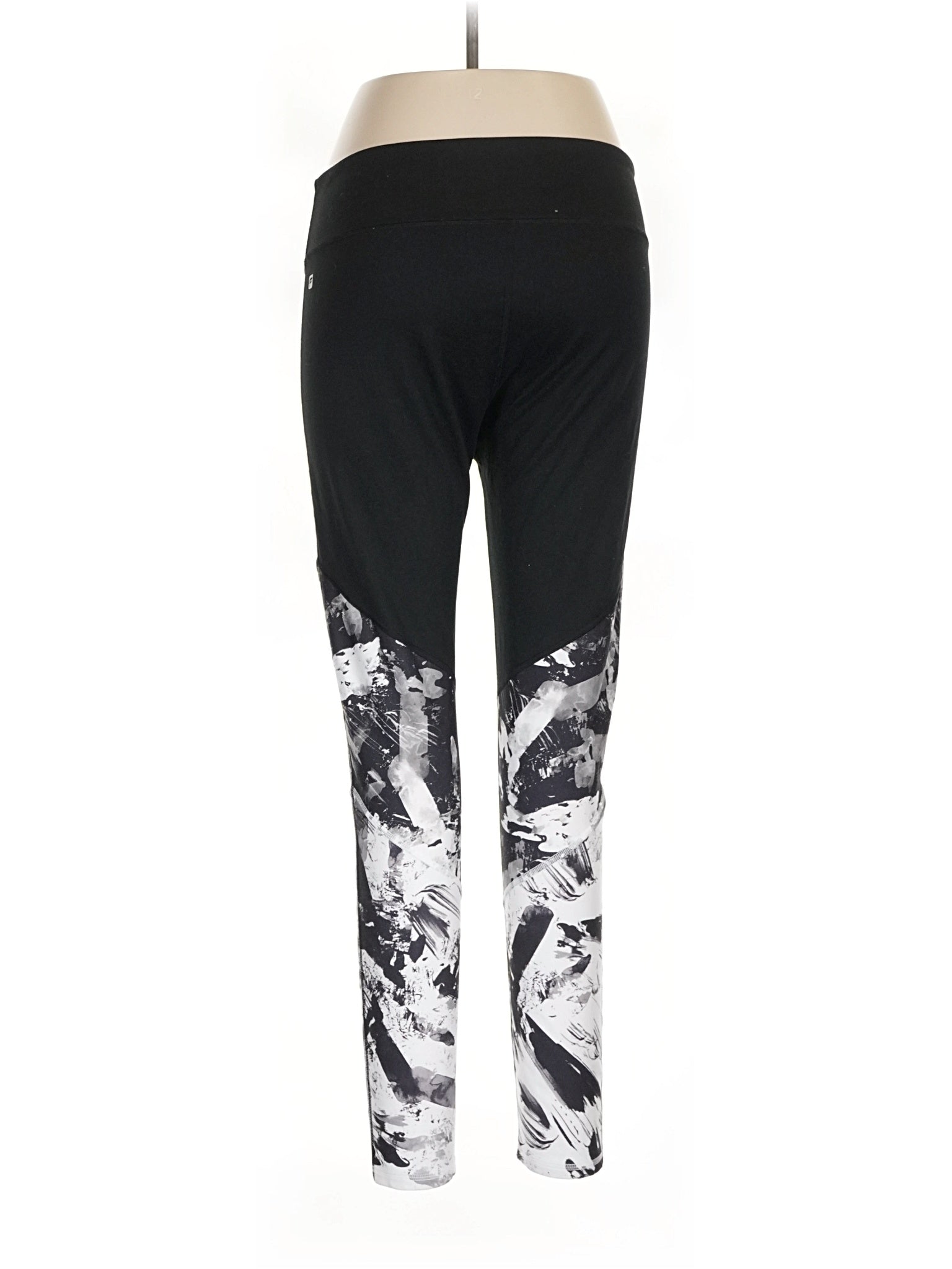 2 size - 1X Estimated W