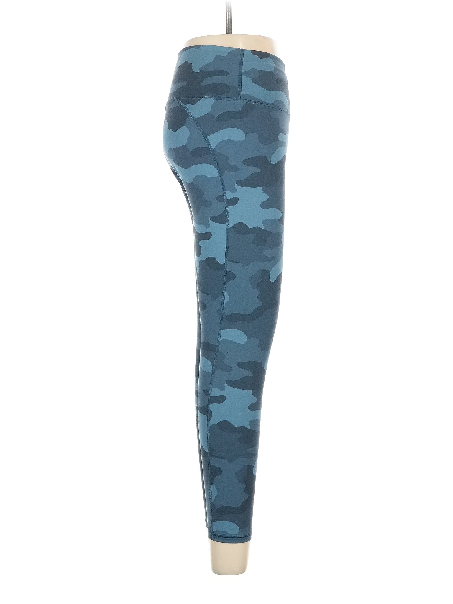 3 size - 6Estimated