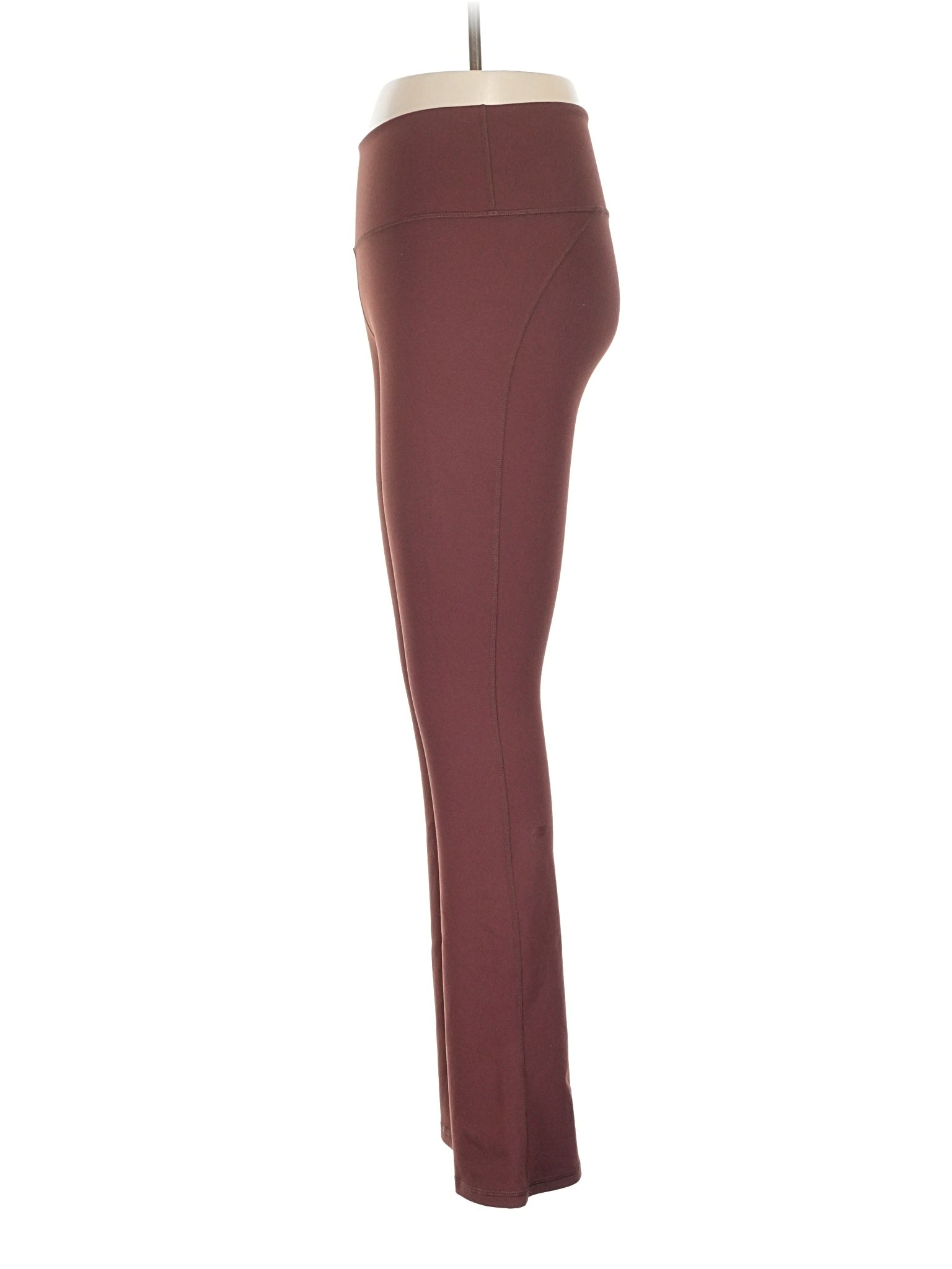 4 size - 28Estimated