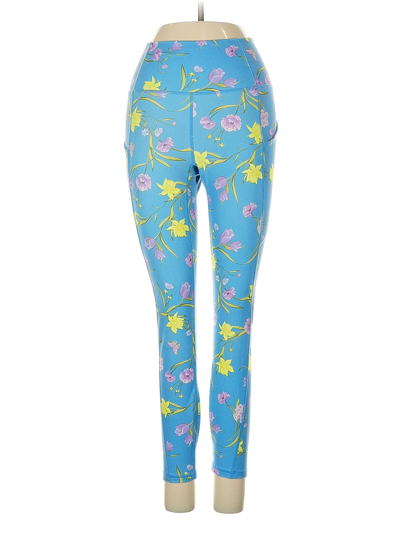 1 size - 23 Estimated