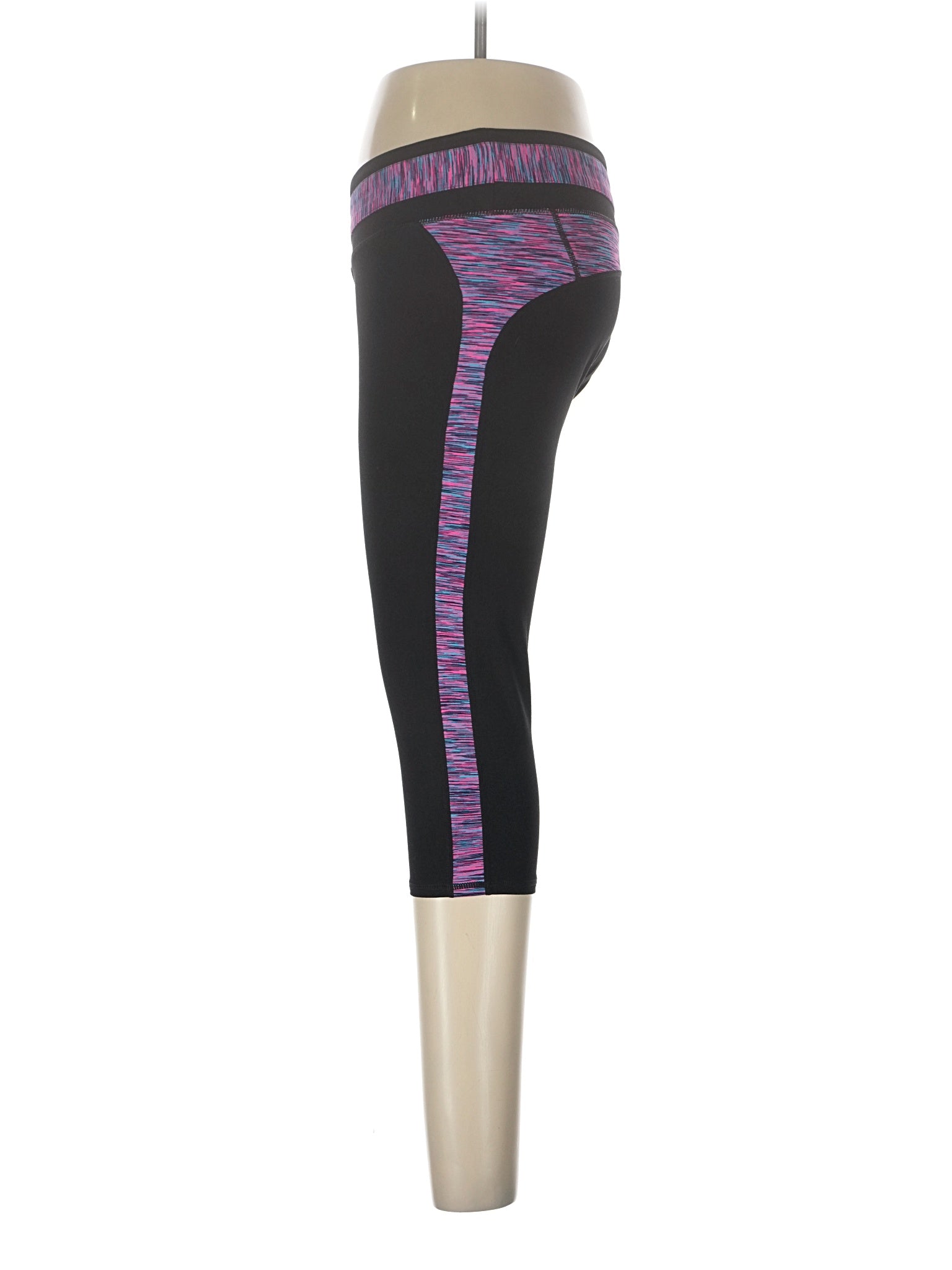 4 size - 30(Estimated)