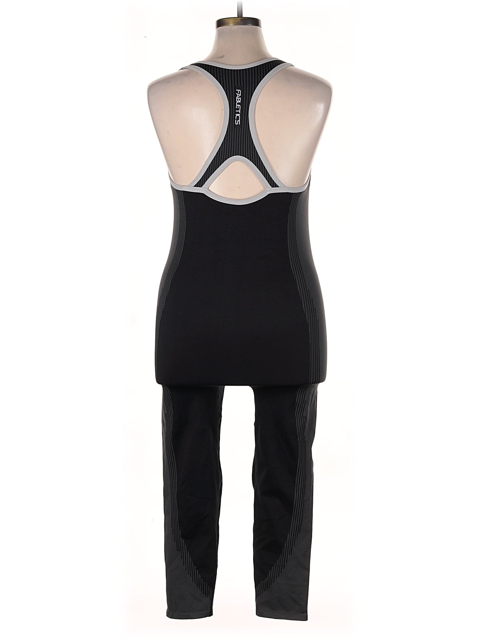 2 size - XL (Estimated)