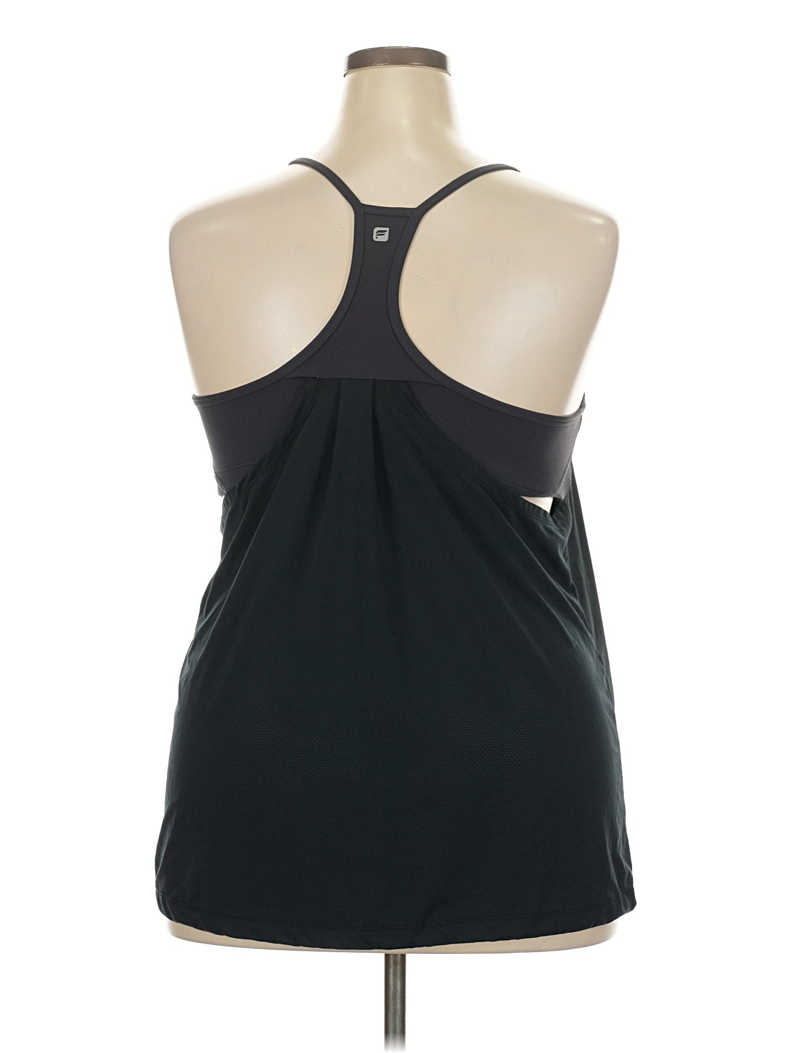 2 size - 2X (Estimated) W