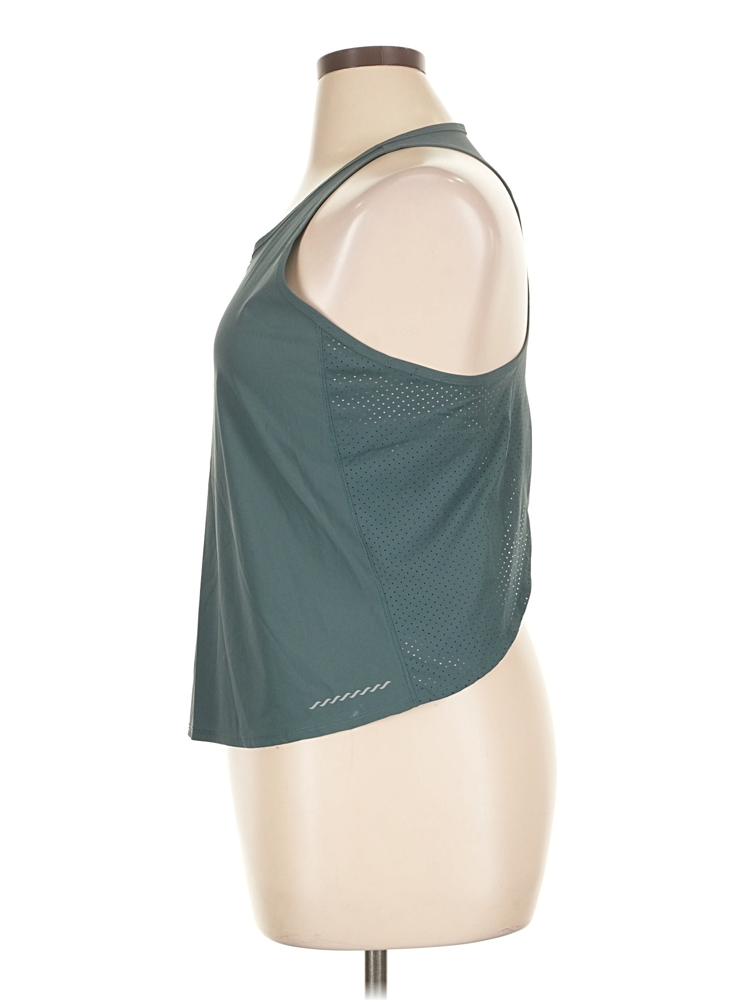 4 size - XL(Estimated)