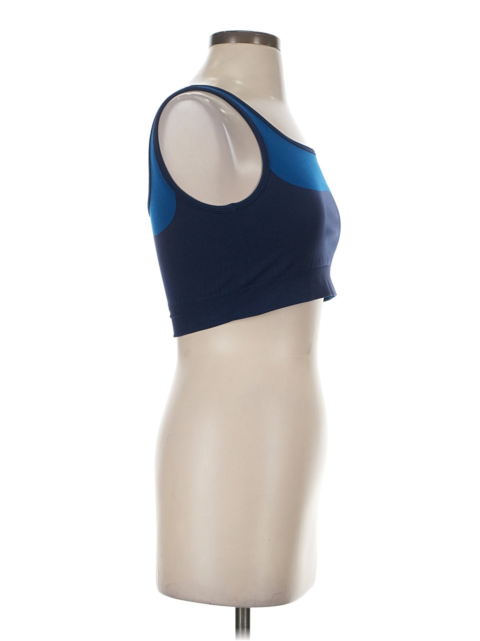 3 size - XS (Estimated)