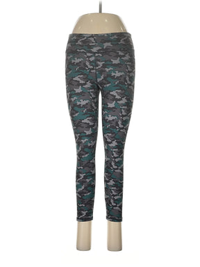 1 size - Med (Estimated)